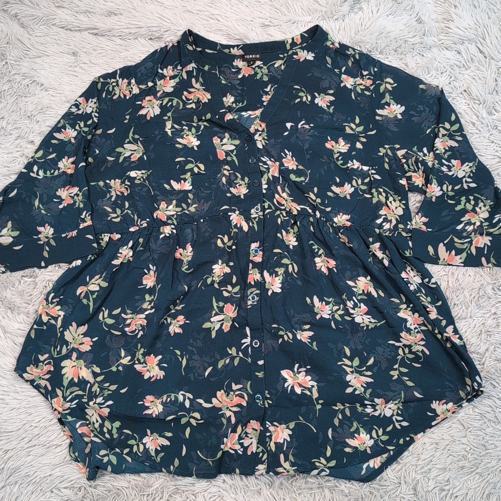 Torrid Shirt Womens Plus 2 Green Top Lightweight Blouse Floral Button Up Sheer‎